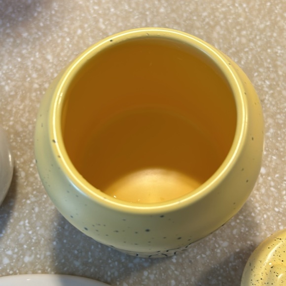 Rae Dunn 3 pieces, creamer, treat dish and dog treats jar people treats. 2 new - Picture 4 of 7